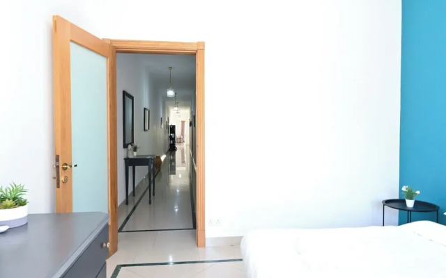 Exiles Bay - Camenzuli Apt 5