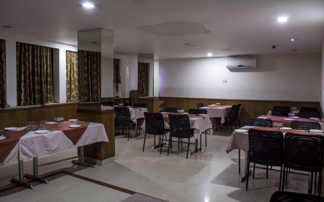 Hotel Royal Inn