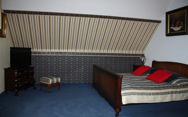 Royal Residence