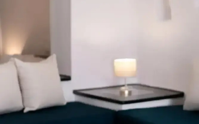 Nevma Suites