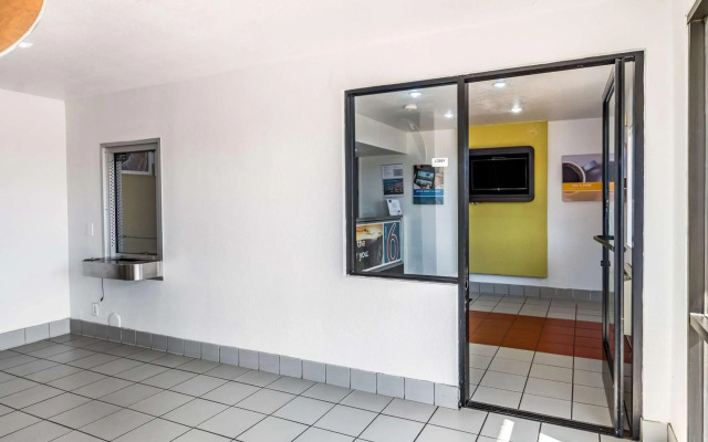 Motel 6 Bellmead, TX - Waco