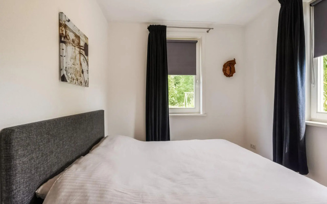 Pretty Holiday Home in Vroomshoop with Garden