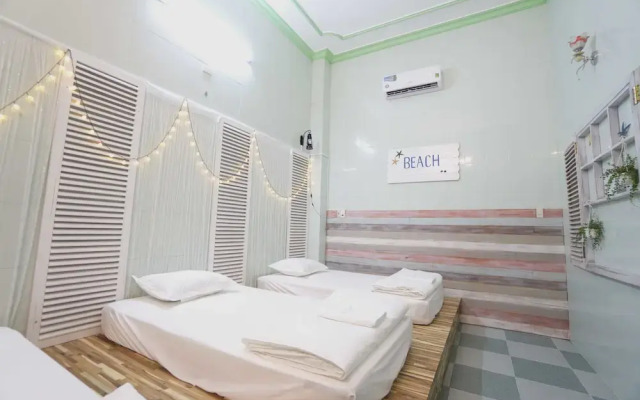Sea & Sail Hostel