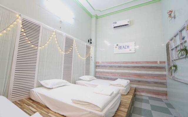 Sea & Sail Hostel