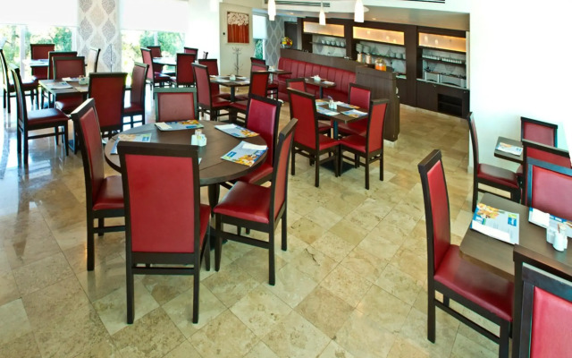 Holiday Inn Express Queretaro by IHG