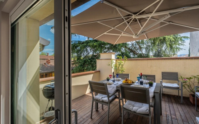 ApartmentsFlorence-Florentine Penthouse