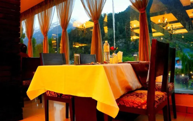 Hotel Pine Spring Pahalgam