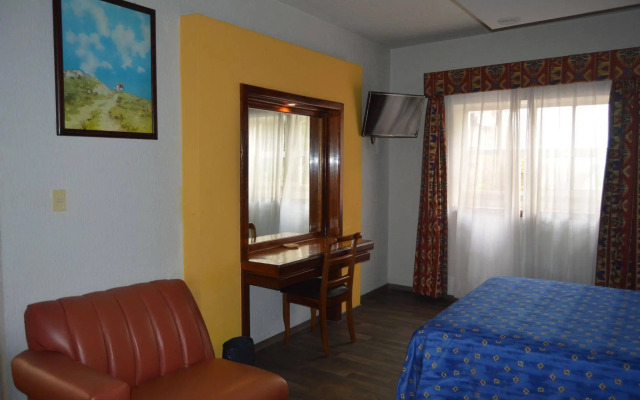 Hotel Mina