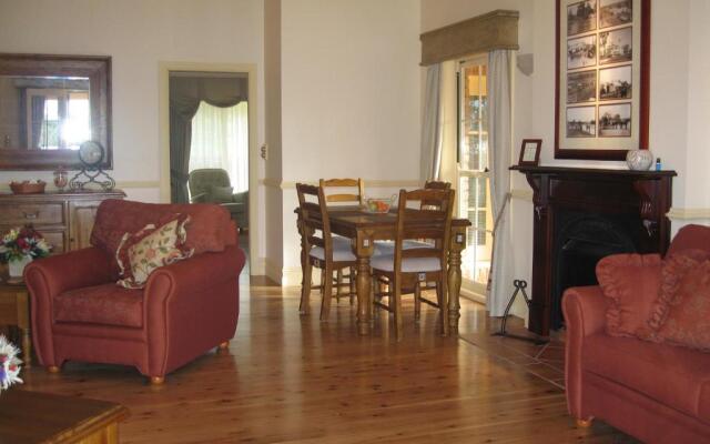 Pericoe Retreat Bed & Breakfast