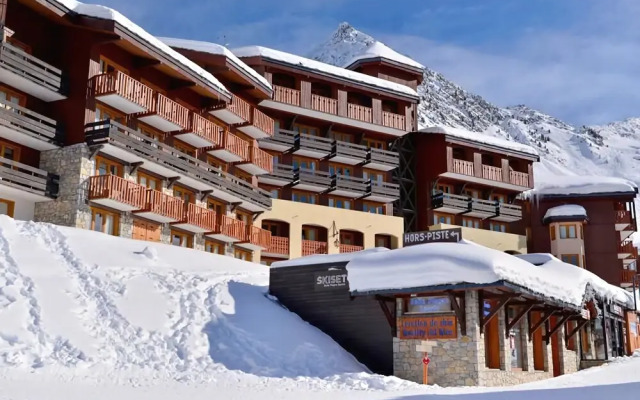 Belle Plagne Studio for 4 People of 23mâ² , on the Slopes And113