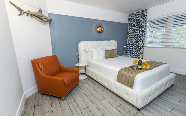 Oceanside Hotel and Suites