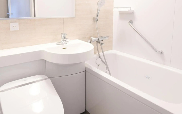 REF Kansai Airport by VESSEL HOTELS