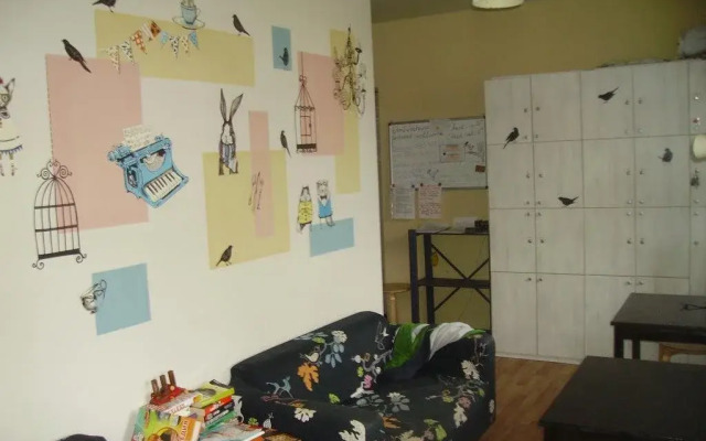 Titmous House Hostel
