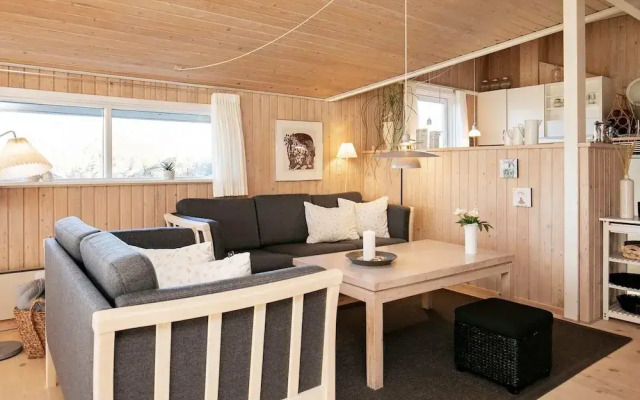 6 Person Holiday Home in Hjorring-by Traum
