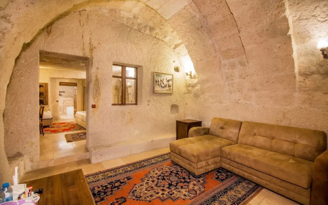 Dervish Cave Suites