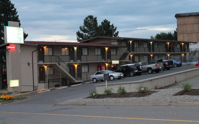 Columbia Motor Inn