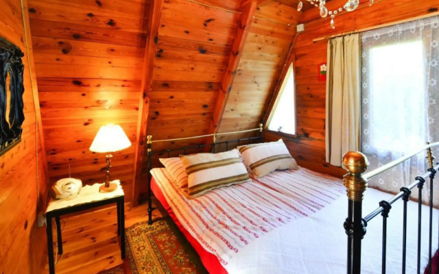 Comfortable Holiday Home Near Lake Jamno