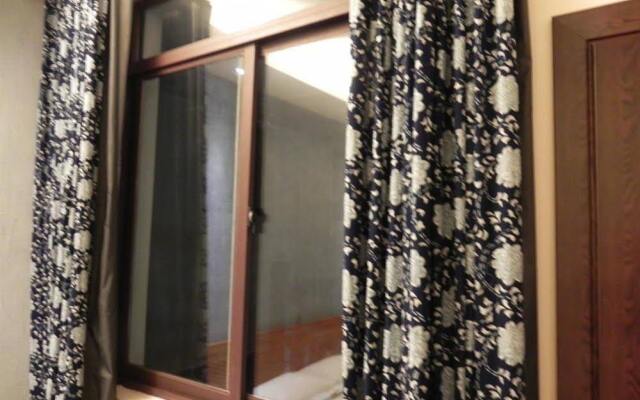 Mount Emei Longxinfang Garden Inn