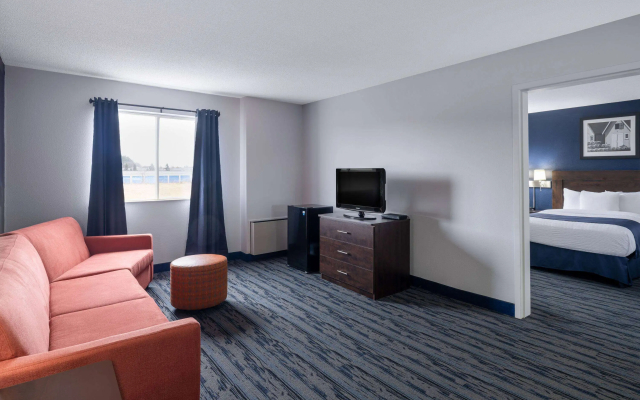 Travelodge Suites by Wyndham Saint John