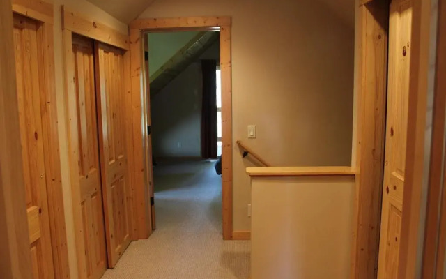 Methow River Lodge & Cabins