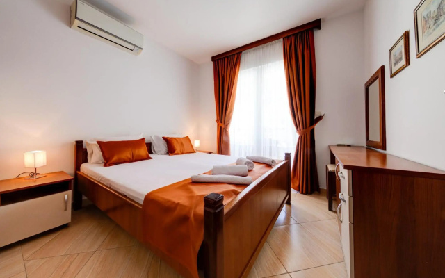 Petrovac Holiday Apartments
