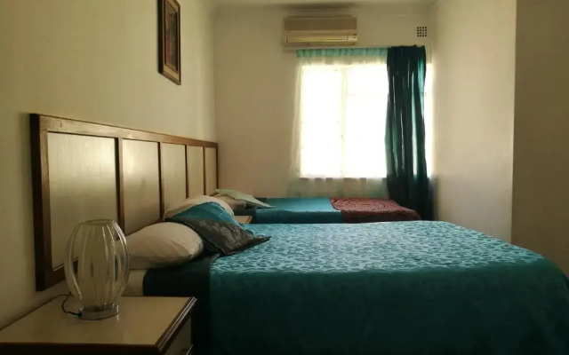 Monica's Guesthouse
