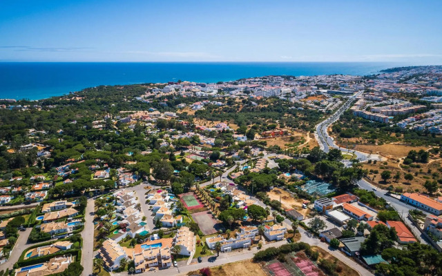 Villa Dome by OCvillas