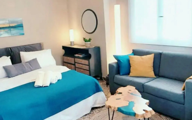 Cute Suite Apt., close to metro and highway