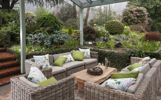 Beechmont Garden Retreat