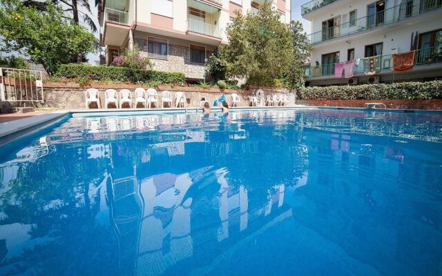 Hermes Inn Apartments Sorrento