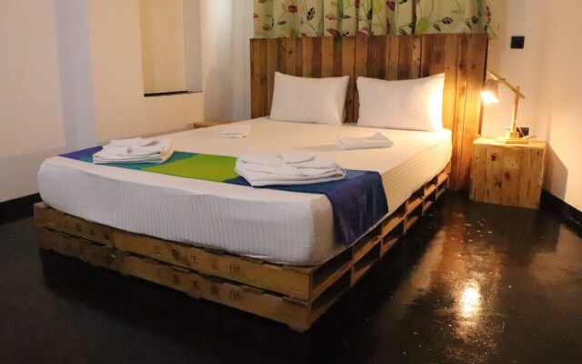 Miracle City Inn Hostel