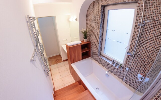 Kopernika Srodmiescie Apartment