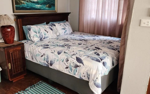 Mphushini Falls Resort