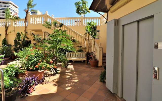 Apartamentos Torre Principado