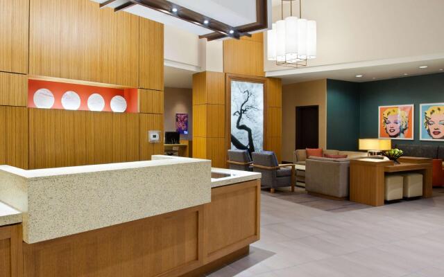 Hyatt Place at The Hollywood Casino / Pittsburgh - South