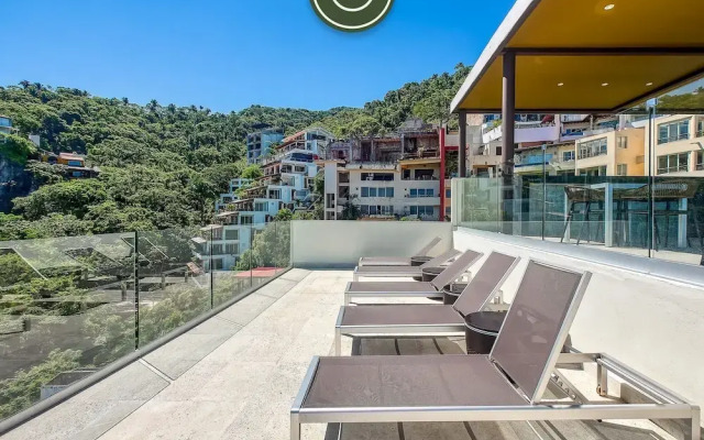 Sea View Residences 302