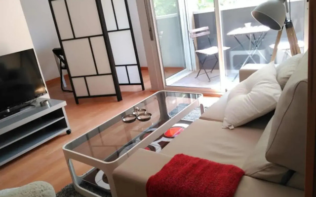 Stylish Flat, 2 Bathrooms And Swimmigpool!!