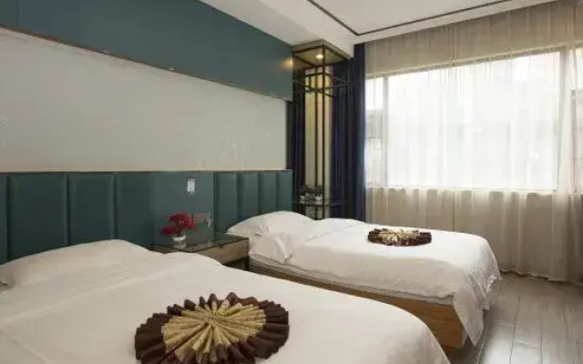 Zhuzhou Xizi Hotel (Hongqi Square)