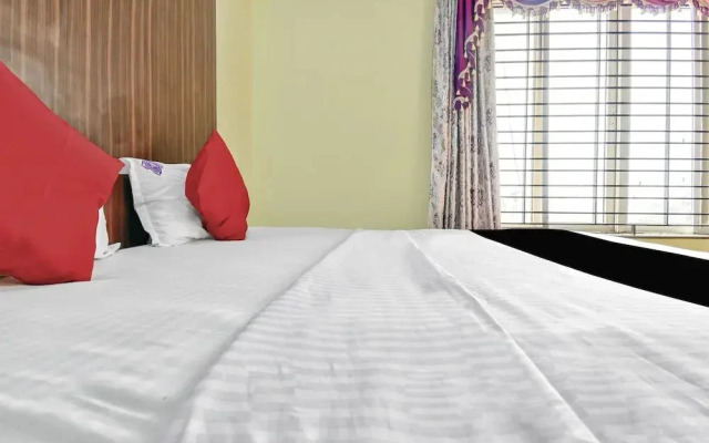 Nakshatra Comforts by OYO Rooms