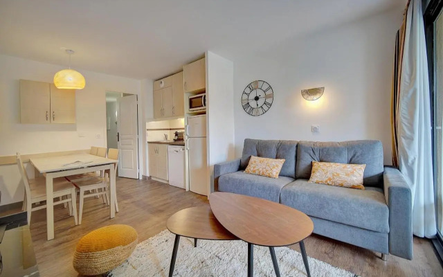 IMMOGROOM - 3 Rooms - Renovated - Pool - Air conditioning - Parking - Wifi
