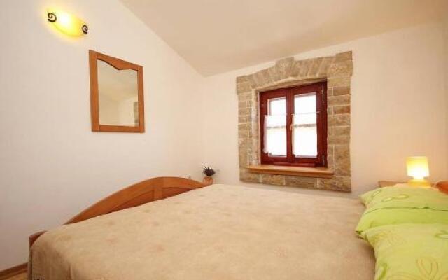 Apartments Pifar
