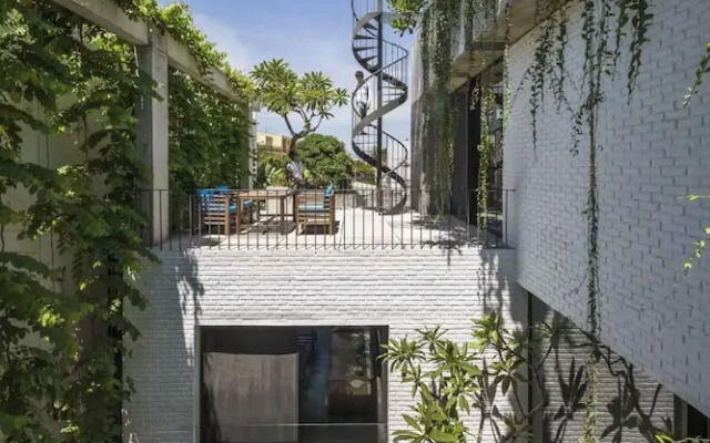 Thang House - Close To Nature
