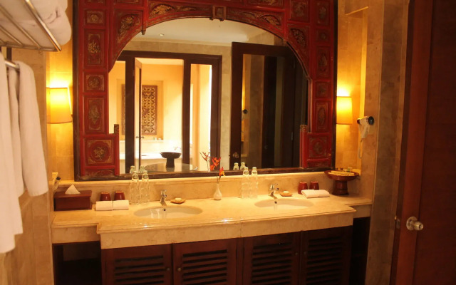 Laras Asri Resort and SPA