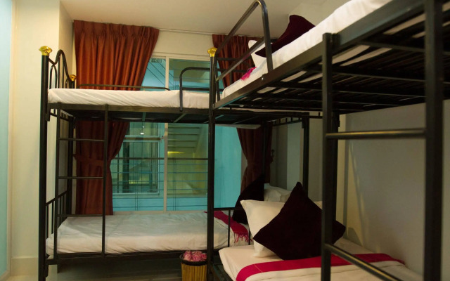 Richly Boutique Hotel & Hostel