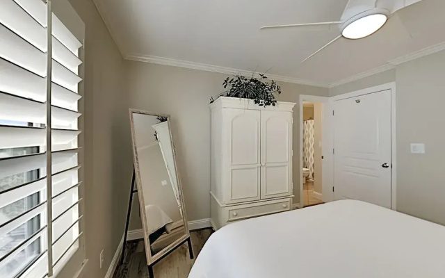 Emerald Dunes #405 by Southern Vacation Rentals