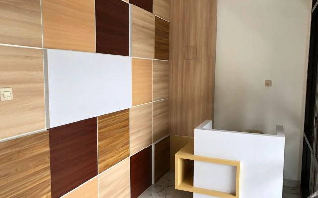 Behomy Cibinong  Suite