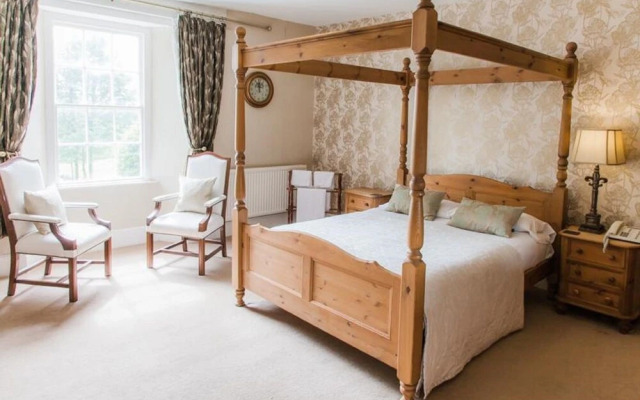 Gellifawr Woodland Retreat