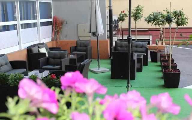 Hotel Tehnograd