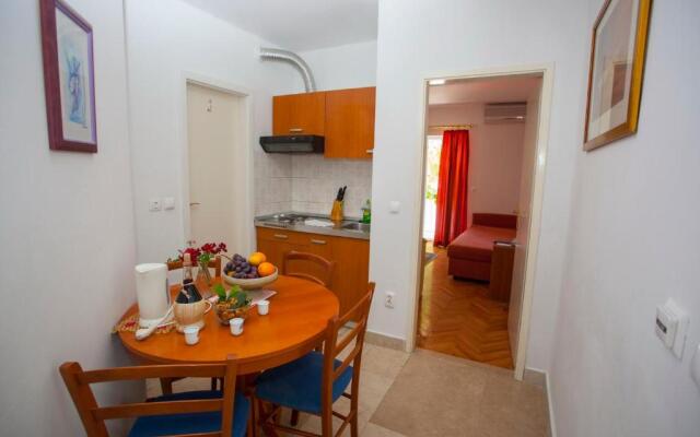 Apartments Ankora