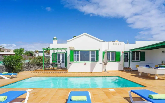 Villa Femes